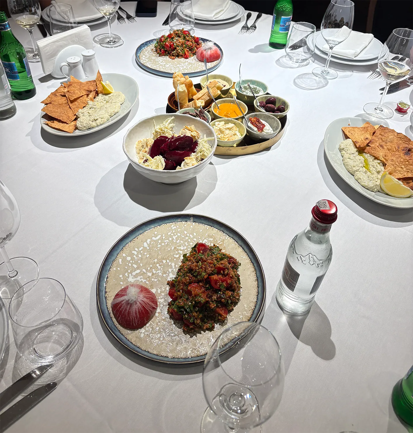 Alguns pratos que comemos no restaurante Chinar.