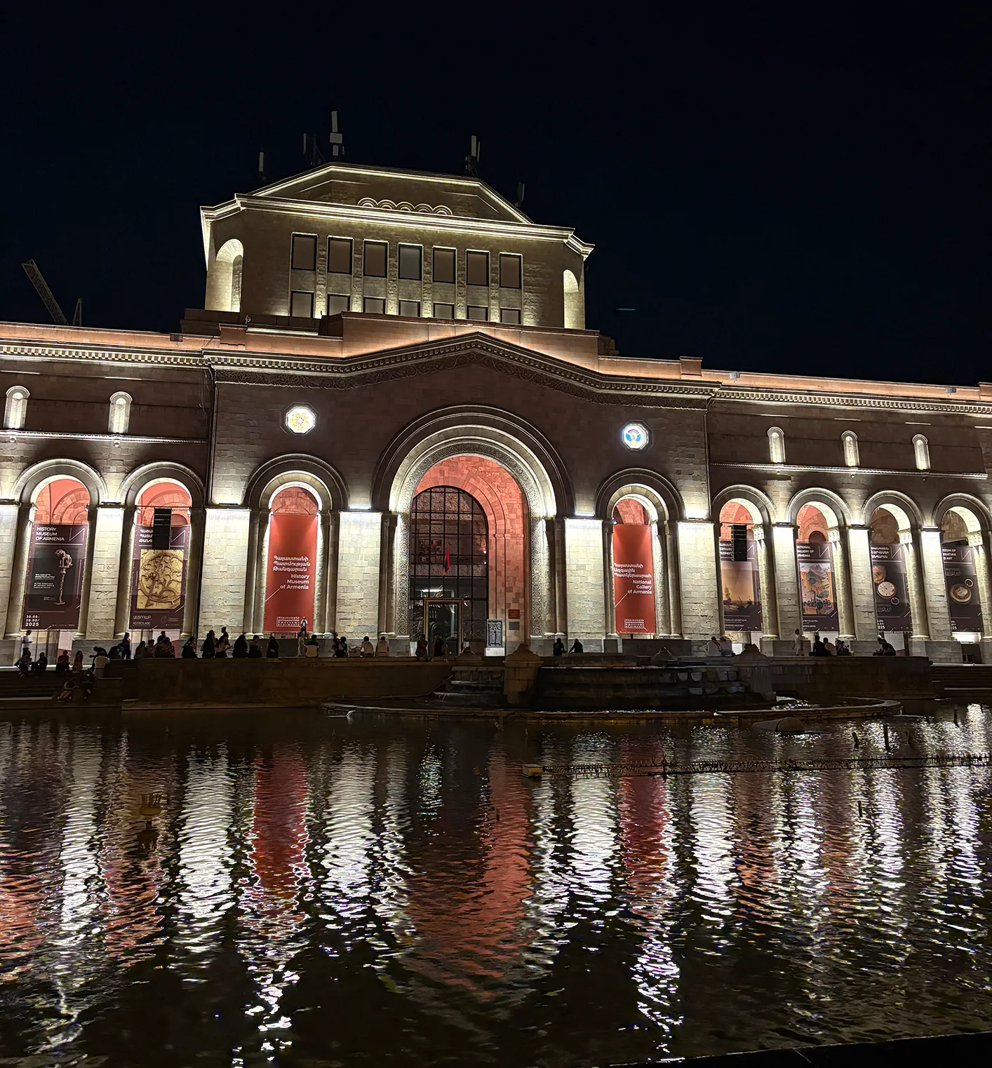 A Galeria Nacional da Armênia é o maior museu de arte da Armênia.